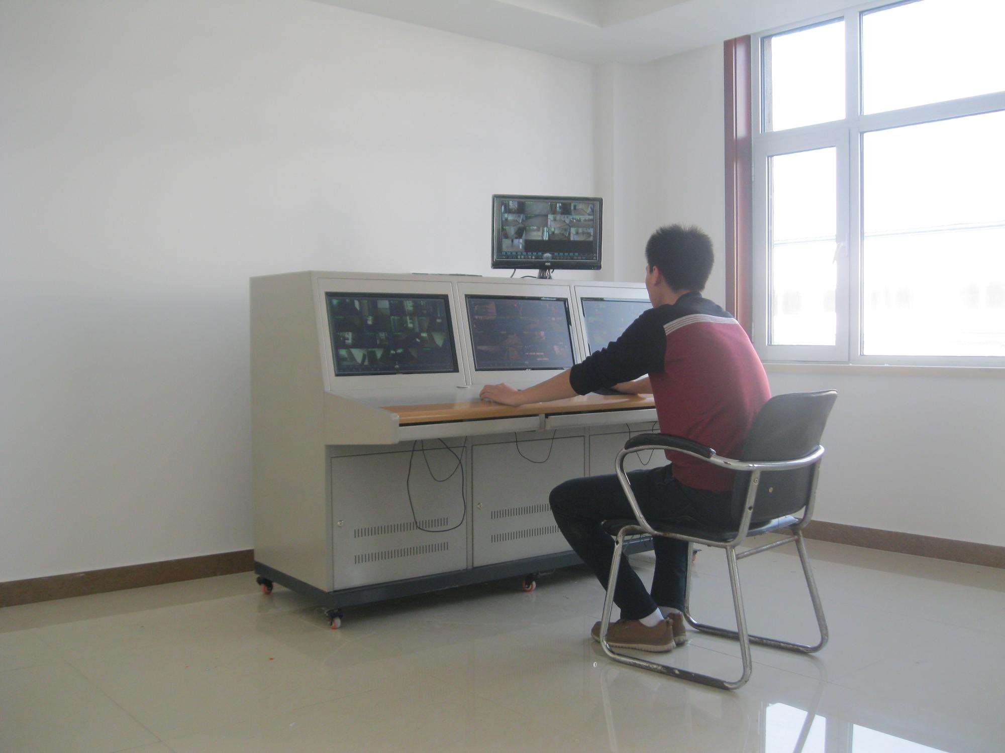 監(jiān)控室